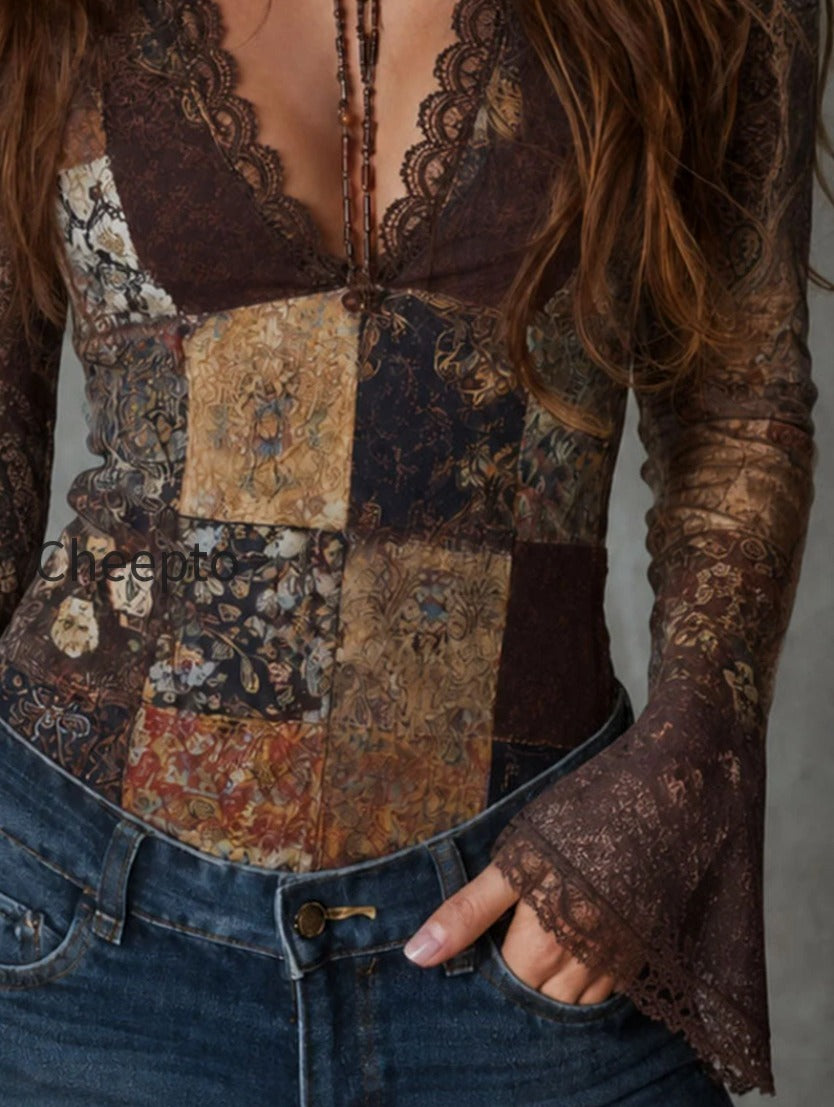 retro-boho-patchwork-floral-print-lace-trim-top