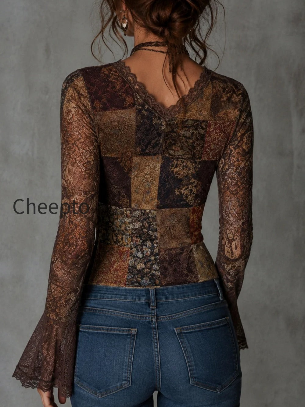 retro-boho-patchwork-floral-print-lace-trim-top