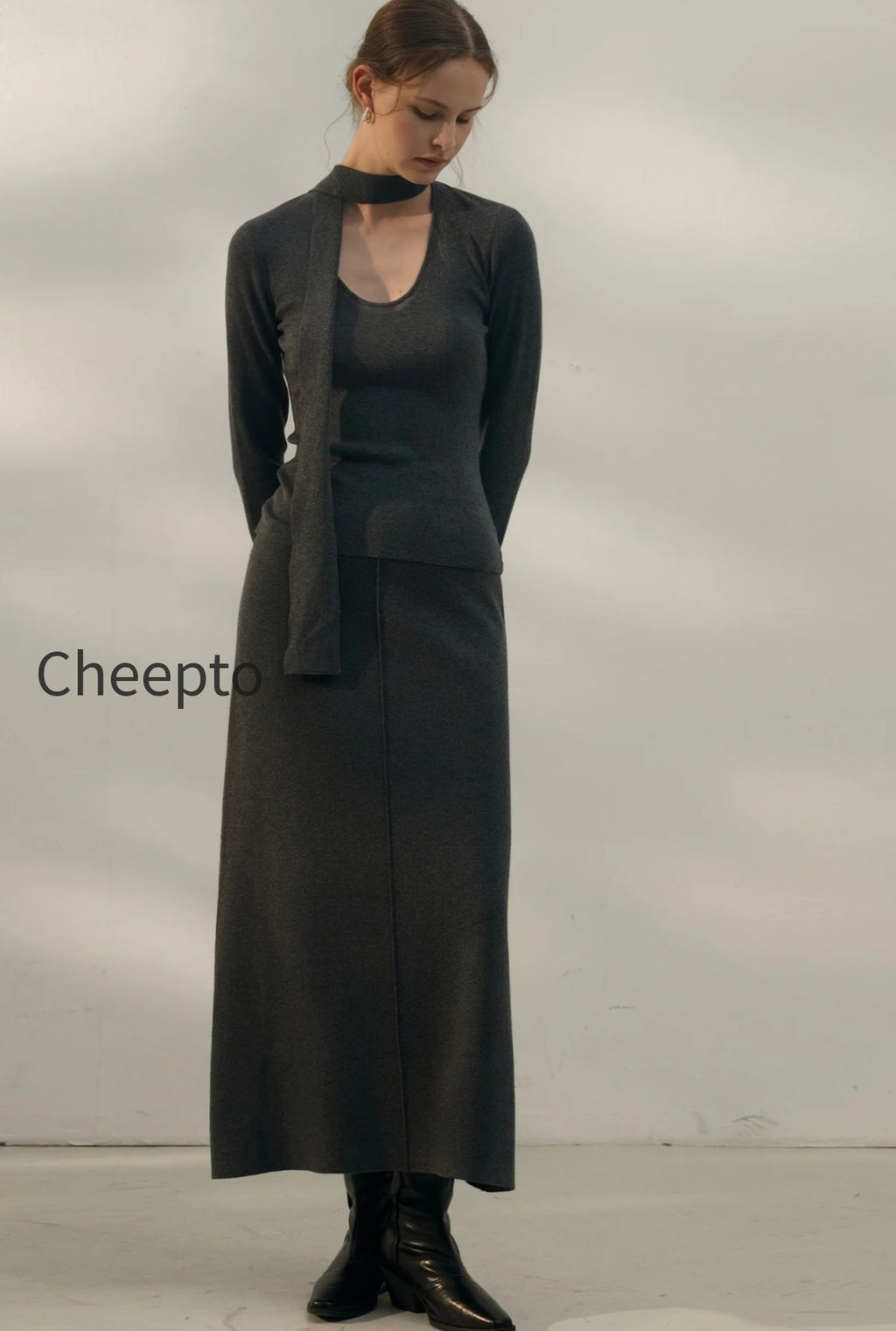tie-detail-u-neck-wool-knit-top