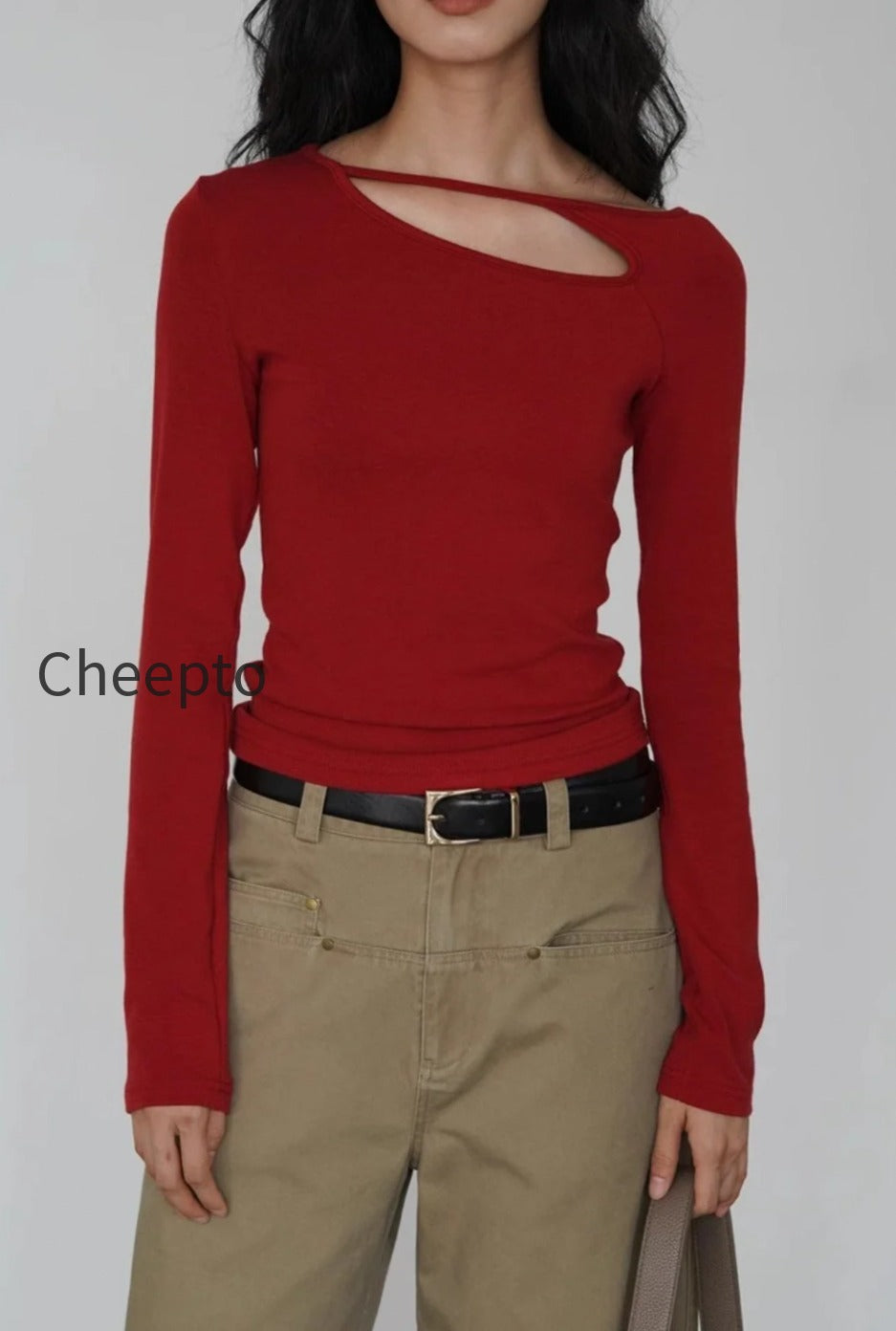 side-cutout-slim-long-sleeve-crop-top