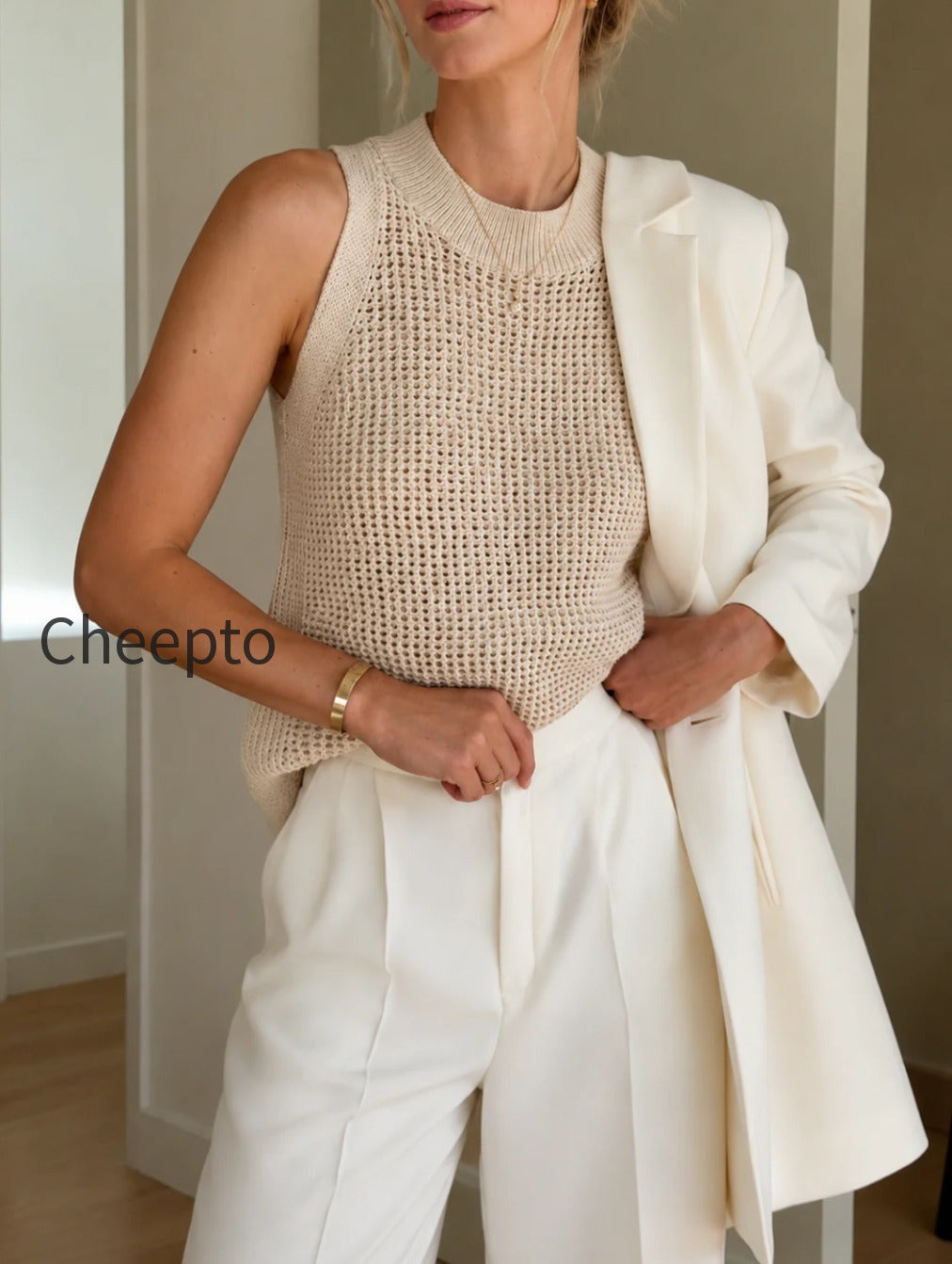 knit-hollow-solid-tank-top